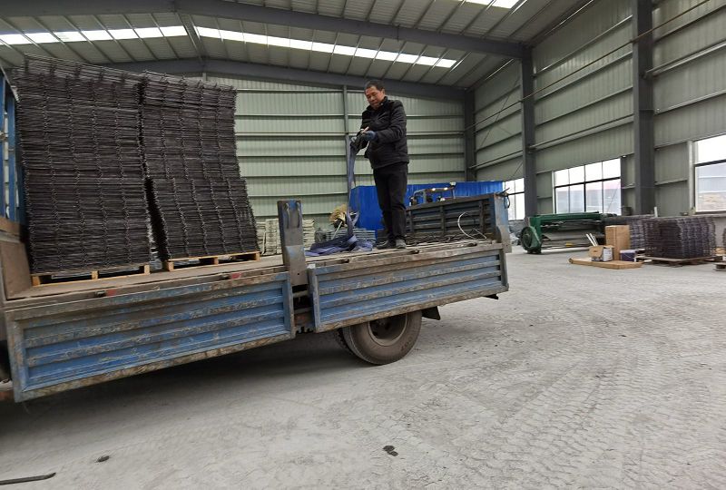 電纜溝蓋板玻璃鋼電纜支架的更換方法