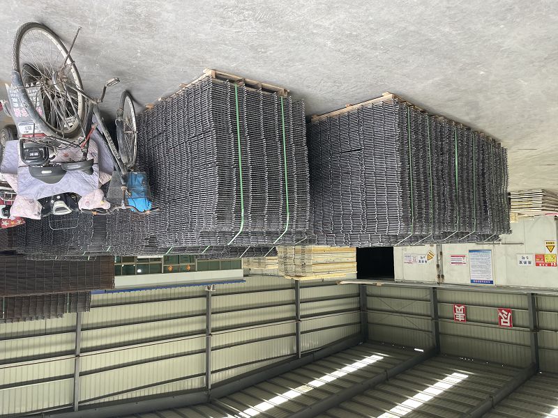 電纜溝蓋板的疏散平臺(tái)